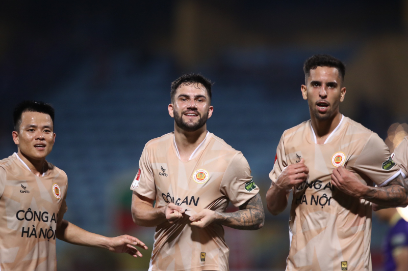 d7c932105d408b1ed251.jpg -0