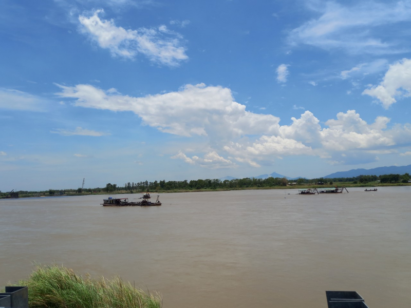 Vi phạm khi khai thác thi công đường cao tốc, một doanh nghiệp bị xử phạt 370 triệu đồng -0