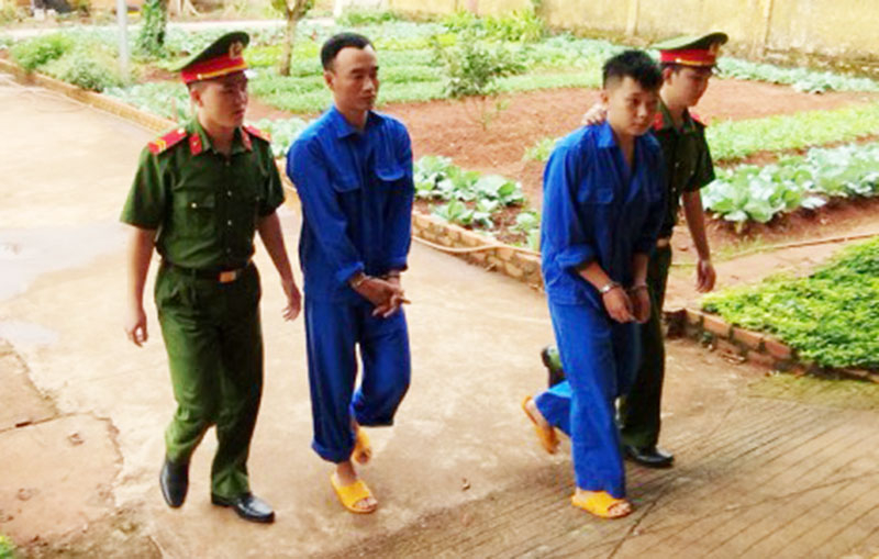 Lấy tên giả để cầm đầu đường dây vay lãi nặng lên đến 556%/1năm -0