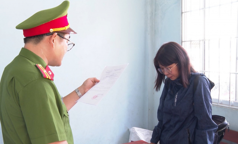 z4863954959082_e3111d92b612d2cb1d83b24c2f0b23bc.jpg -0