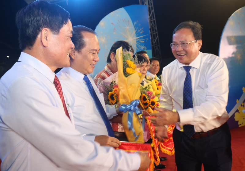 Khai mạc Ngày hội Gia đình tiêu biểu miền Tây Nam Bộ -0