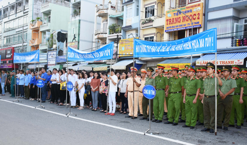 Bạc Liêu đưa gần 400 đối tượng đi cai nghiện ma túy -0