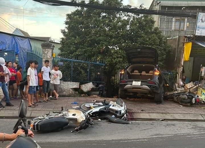 Khởi tố tài xế xe ô tô nhậu say tông hàng loạt phương tiện khiến 3 người thương vong -1