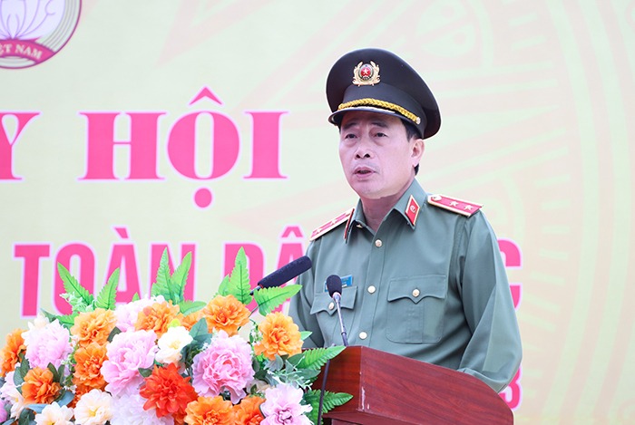 Deputy Minister Le Quoc Hung attends Great National Solidarity Festival in Lai Chau -0