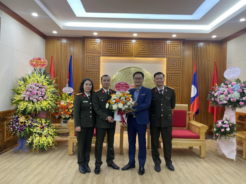 Báo CAND chúc mừng học viện, trường CAND nhân 41 năm Ngày nhà giáo Việt Nam -0