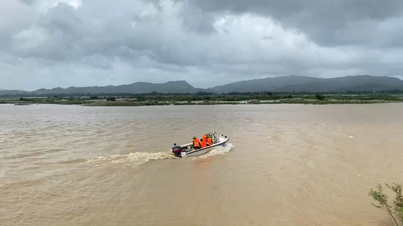 Tìm thấy thi thể cuối cùng trong vụ 4 thiếu niên chết đuổi ở sông Ba -0