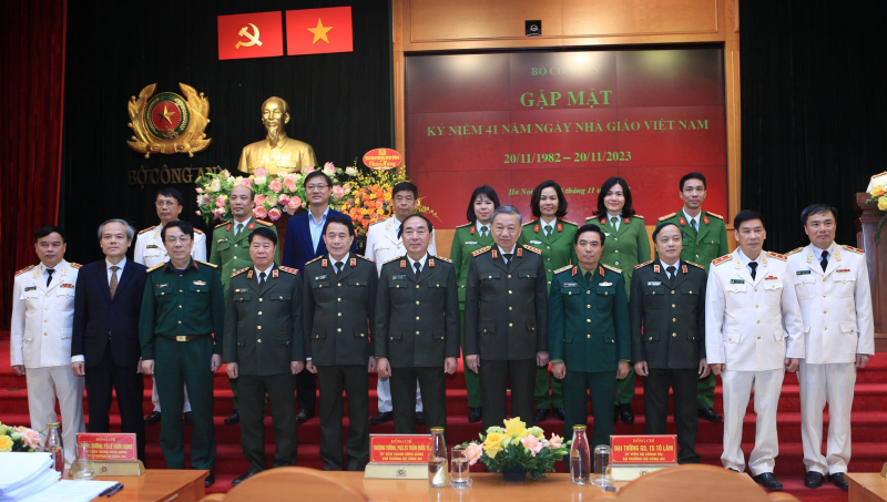 Phát huy tốt hơn nữa vai trò, vị thế của đội ngũ nhà giáo CAND -0