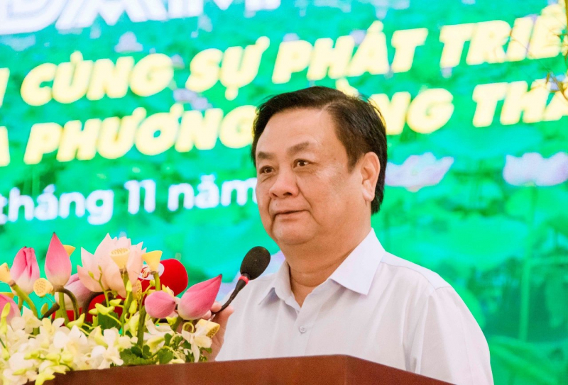 Hội quán đồng hành phát triển kinh tế, xã hội đất sen hồng -0