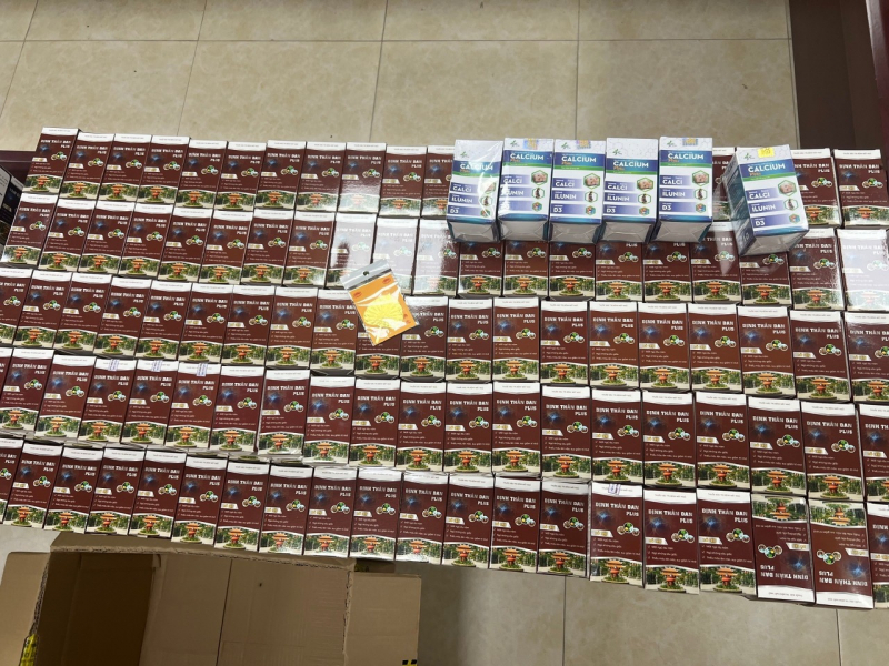 Lễ đón nhận Huy chương Hữu nghị của Chính phủ nước CHDCND Lào -0