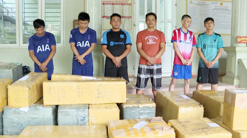 Triệt xóa đường dây buôn bán pháo lậu, thu giữ trên 3,5 tấn pháo -0