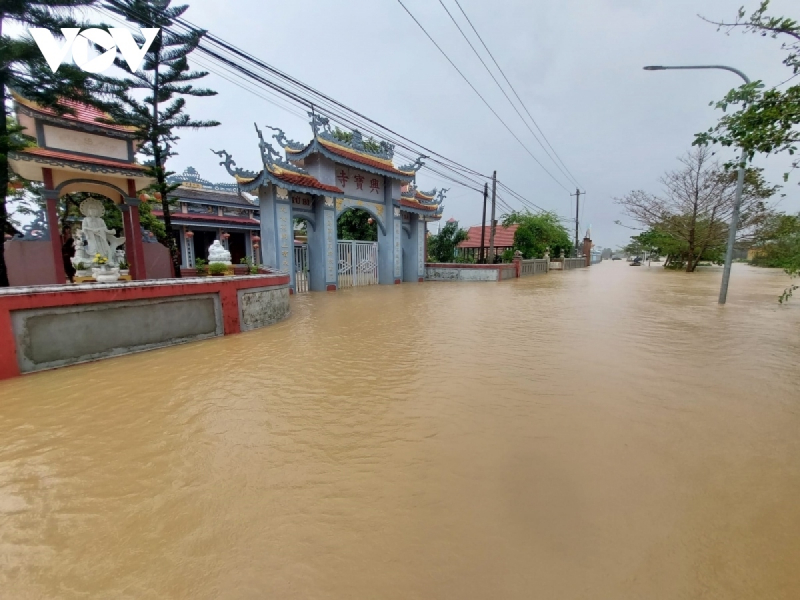 Nam Trung Bộ chuẩn bị đón mưa ,lớn, có nơi trên 600mm -0