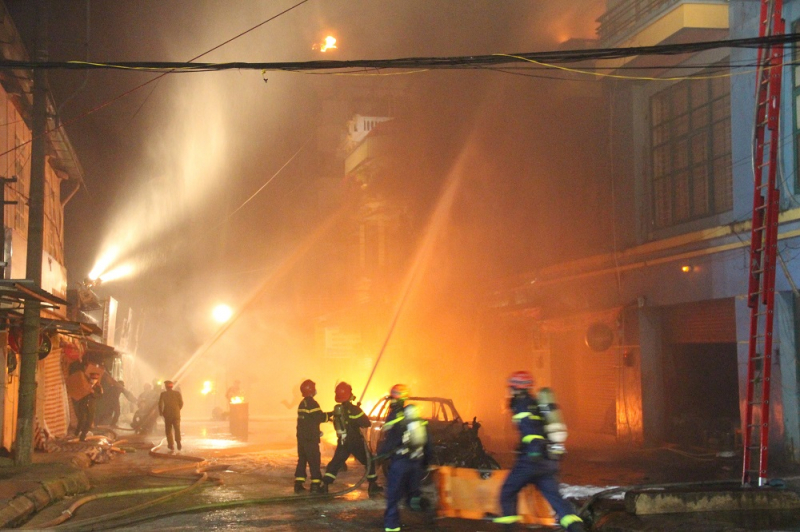 UBND tỉnh Sơn La diễn tập phương án ứng phó cháy lớn khu dân cư năm 2023 -0