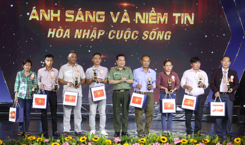 Tái hòa nhập cộng đồng có vai trò quan trọng trong phòng chống tội phạm, giữ gìn trật tự xã hội  -0