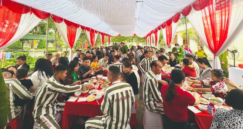 Ấm áp, nhân văn tại Hội nghị đại biểu gia đình phạm nhân -1