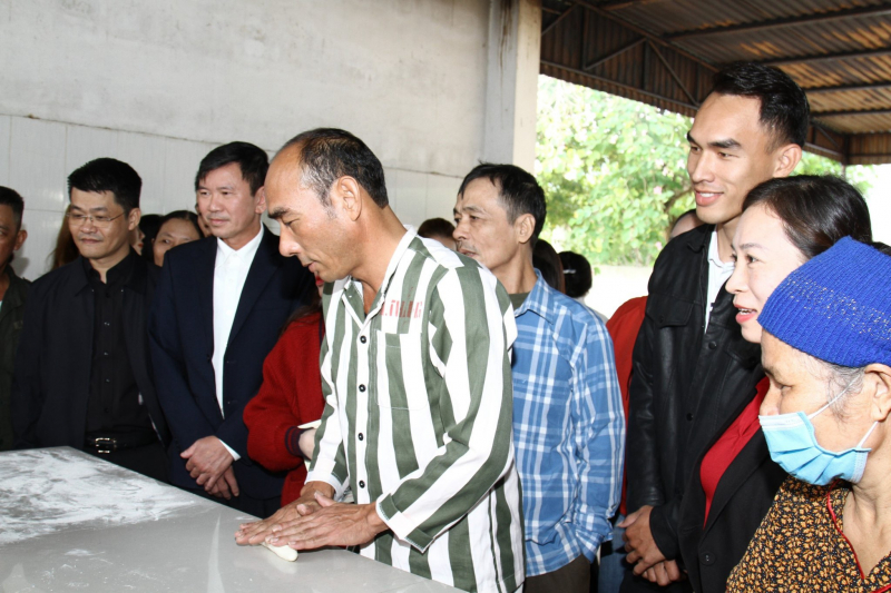 Ấm áp, nhân văn tại Hội nghị đại biểu gia đình phạm nhân -1