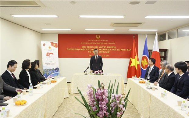 President meets with representatives of Vietnamese community in Japan -0