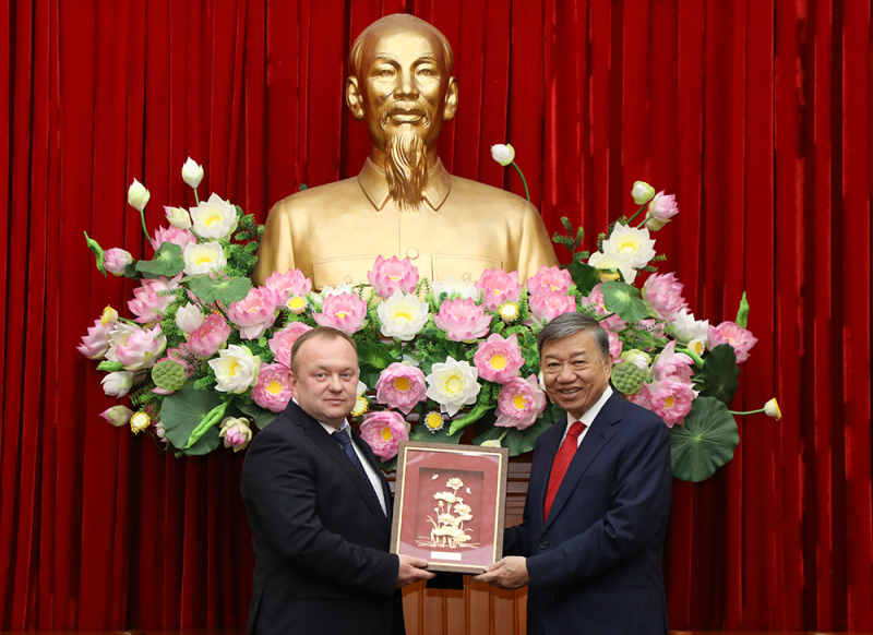 Thực hiện có hiệu quả thoả thuận hợp tác trong lĩnh vực giám định tư pháp -0