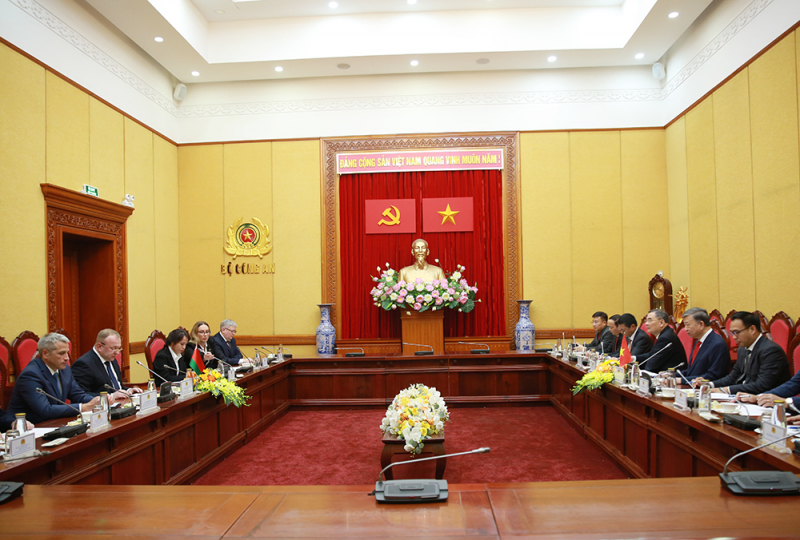 Thực hiện có hiệu quả thoả thuận hợp tác trong lĩnh vực giám định tư pháp -0