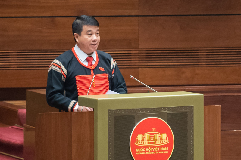 y thanh hà.jpg -0