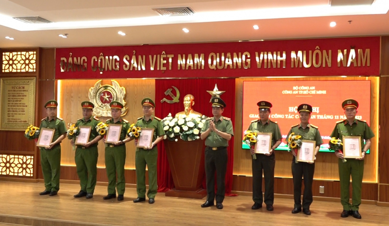 Tăng cường đấu tranh với các loại tội phạm, đảm bảo ANTT dịp cuối năm 2023 -0