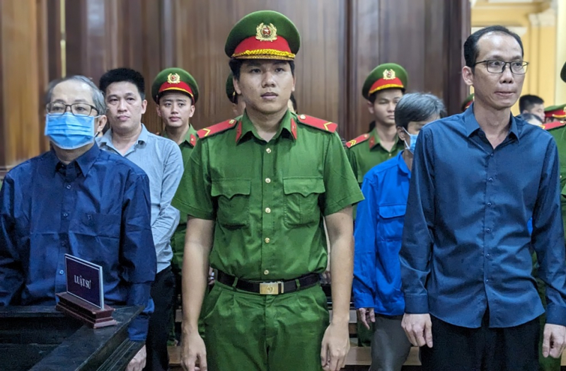 Cựu giám đốc Bệnh Viện Thủ Đức bị đề nghị 21-23 năm tù -0