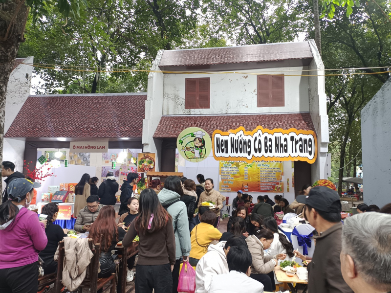 Lễ hội văn hóa ẩm thực Hà Nội hút khách -0