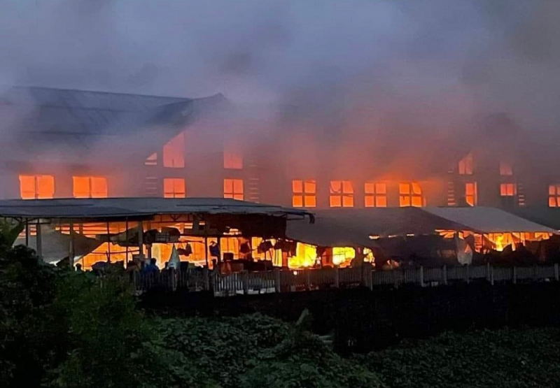 Cháy chợ lớn nhất huyện miền núi Nam Đông	 -0