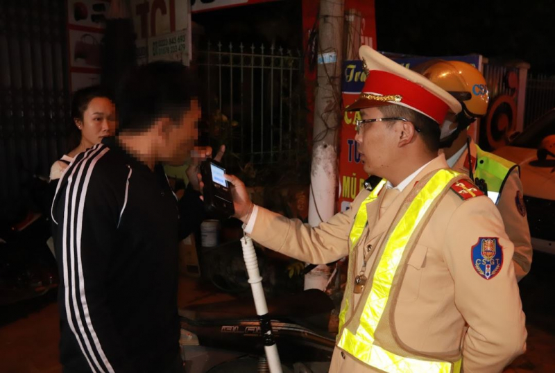 Nhậu tới bến, “ma men” vẫn viện đủ lý do -0