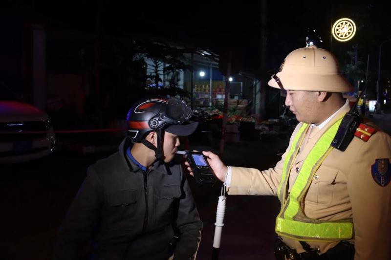 Nhậu tới bến, “ma men” vẫn viện đủ lý do -2