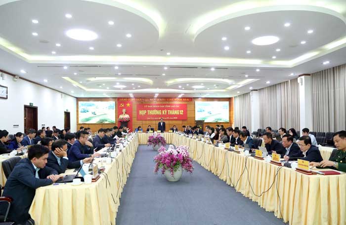 Tập trung chỉ đạo, điều hành phấn đấu đạt cao nhất các chỉ tiêu kinh tế - xã hội đã đề ra -0
