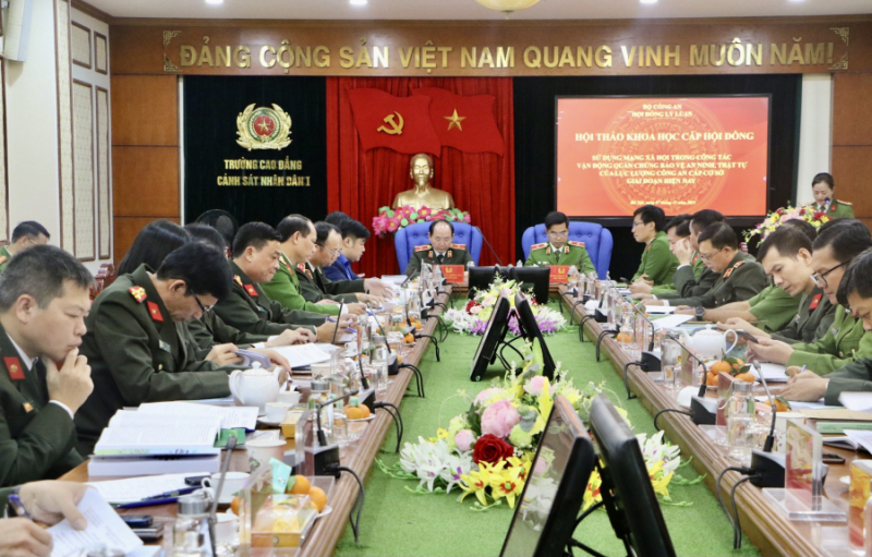 Sử dụng mạng xã hội hiệu quả trong công tác vận động quần chúng bảo vệ An ninh trật tự -0