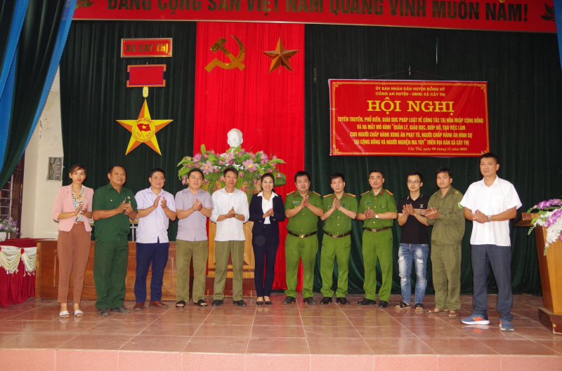 Xoá mặc cảm, tạo việc làm cho những người lầm lỡ -0