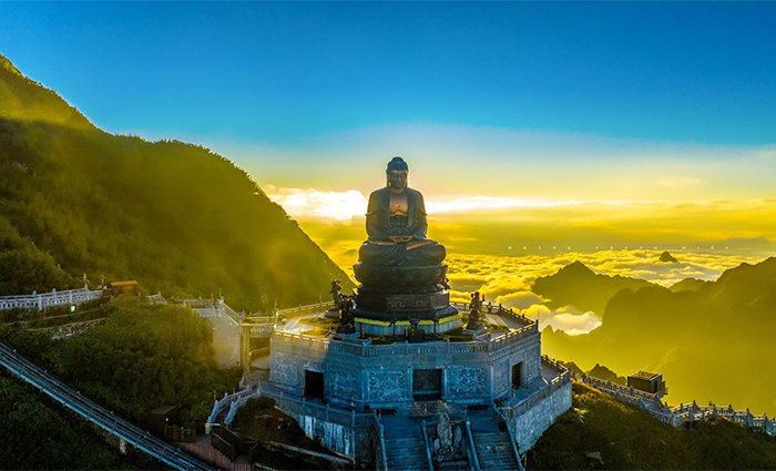 Ưu đãi giá vé cáp treo Fansipan tháng 12, cơ hội vàng để săn mùa mây đẹp nhất năm -0