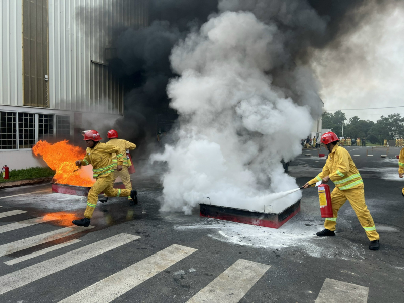 Lực lượng chữa cháy tại chỗ ở Bình Dương phát huy hiệu quả cao -0