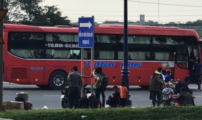 Đình chỉ hàng trăm xe khách của 13 đơn vị vận tải khách liên tỉnh  -0