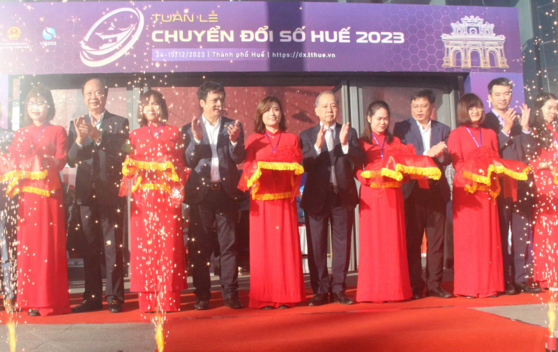 Thừa Thiên Huế tạo đột phá phát triển kinh tế thông qua khai thác dữ liệu số -0