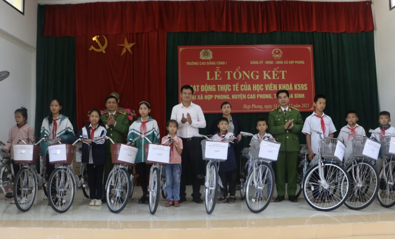 Trường Cao đẳng CSND I tổng kết hoạt động ra quân giúp đỡ nhân dân tại Hòa Bình -0