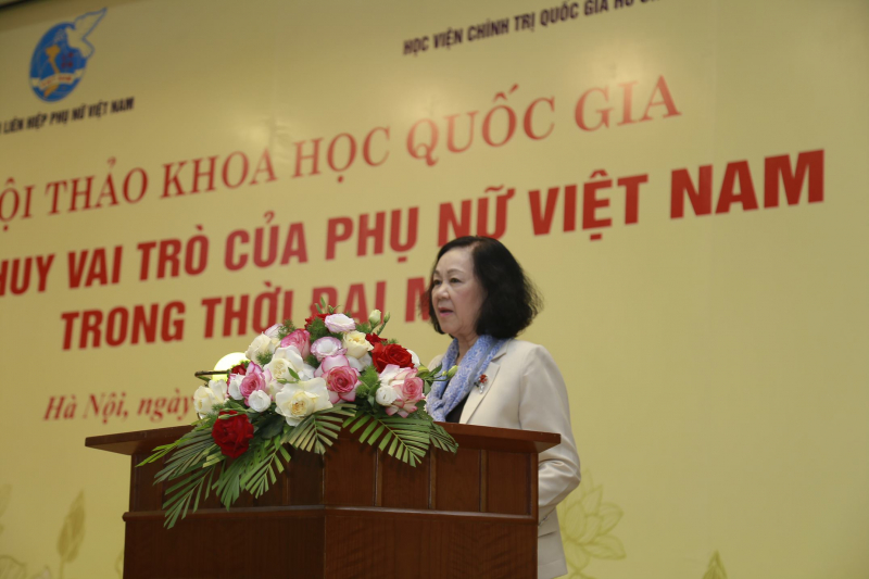 Vai trò của phụ nữ Việt Nam trong thời đại mới ngày càng được nâng cao -0