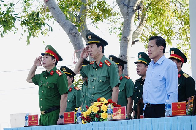Đồng loạt ra quân thực hiện cao điểm tấn công, trấn áp tội phạm -0