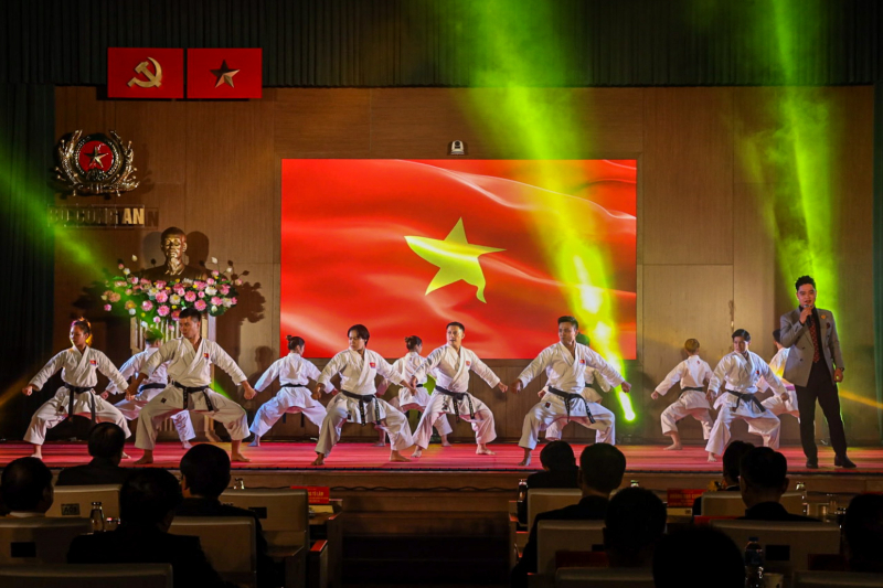 Nâng cao thể chất CBCS, tạo môi trường phát triển và bồi dưỡng tài năng thể thao CAND -0