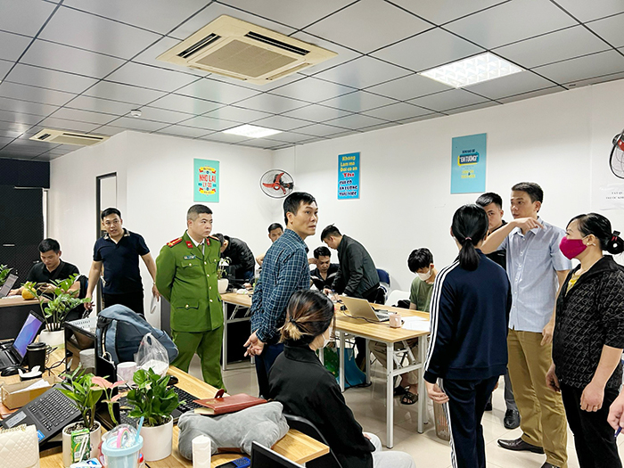 Lập công ty, giả danh bác sỹ, y tá lừa đảo hàng chục tỷ đồng -0