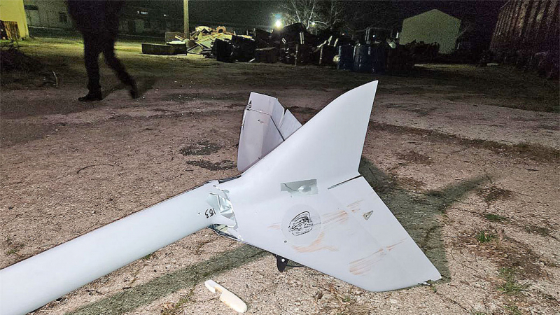 Phòng không Nga chặn 32 UAV Ukraine tập kích Crimea -0