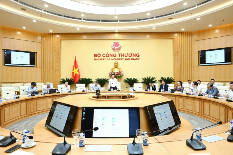 Thúc đẩy thực hiện các dự án điện khí, điện gió ngoài khơi theo Quy hoạch điện VIII -0