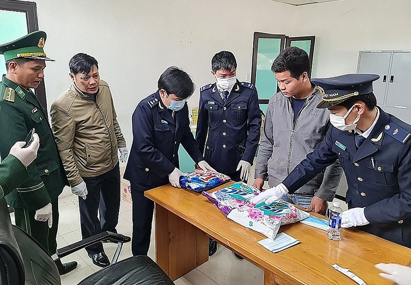 Ngành Hải quan đẩy mạnh công tác phối hợp trong đấu tranh phòng chống tội phạm ma tuý -0