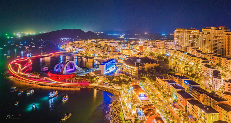 TikTok creators quốc tế mê Phú Quốc như “điếu đổ”  -0