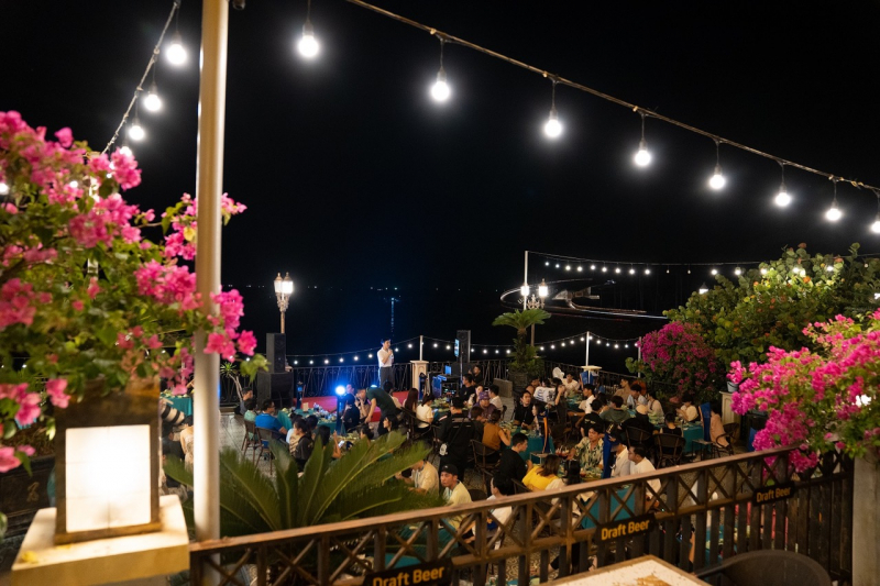 TikTok creators quốc tế mê Phú Quốc như “điếu đổ”  -0