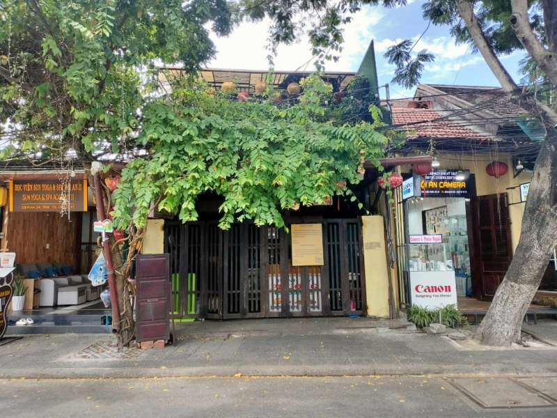 Vì sao bánh mỳ Phượng đang trong thời gian xử phạt, đình chỉ lại “mở cửa” thử nghiệm? -0