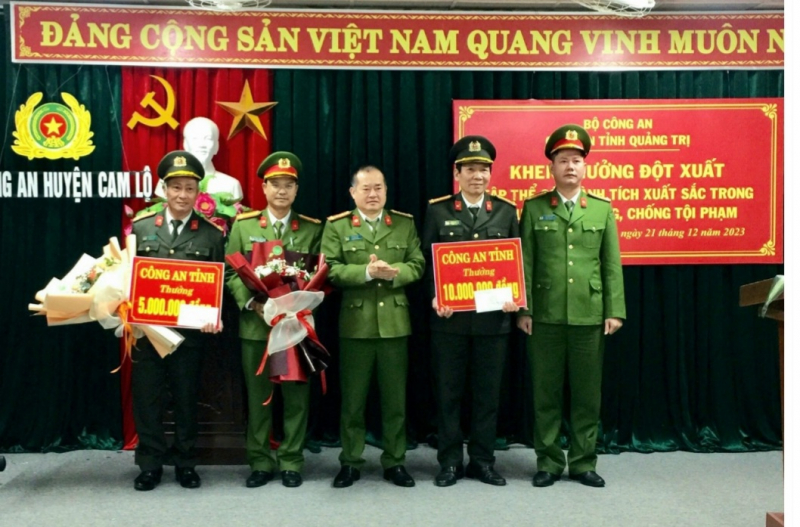 Công an Quảng Trị khen thưởng bắt giữ 72.000 viên ma túy -0