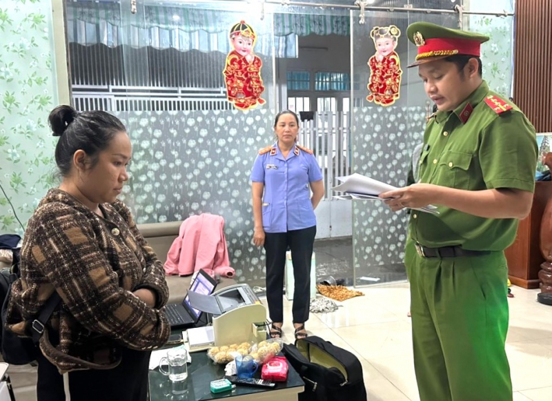 Lập 50 công ty