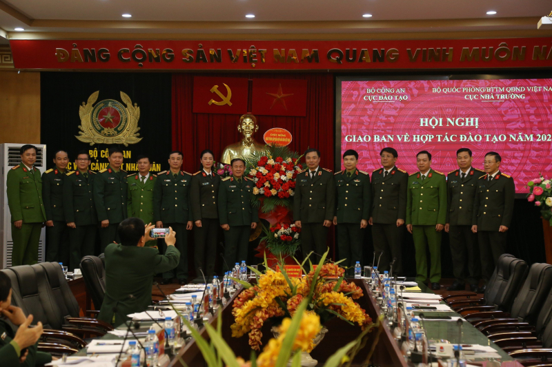 z4996291704117_e8066c0f253e7554c0913dd52e153b2c.jpg -0